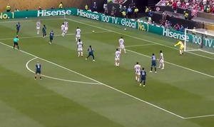 约战曼城！尤文两战狂轰9球，20岁新星2球+造乌龙当选最佳