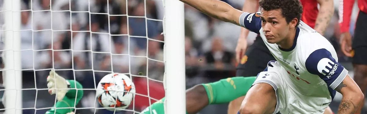 穆里尼奥：决赛失利打击曼联，热刺欧冠资格对列维至关重要