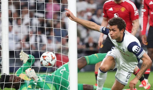 穆里尼奥：决赛失利打击曼联，热刺欧冠资格对列维至关重要