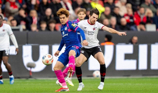 23岁利物浦旧将力挽狂澜，勒沃库森主场绝平美因茨，德甲连续两轮未尝胜绩