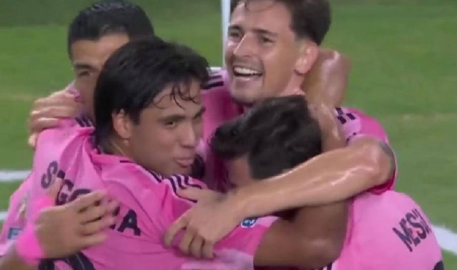 苏亚雷斯38岁独造2球，迈阿密国际2105万美元晋级16强