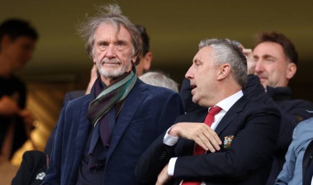 曼联财报暴雷！收入6.6亿镑 ，却亏损3300万，无缘欧战价值下降