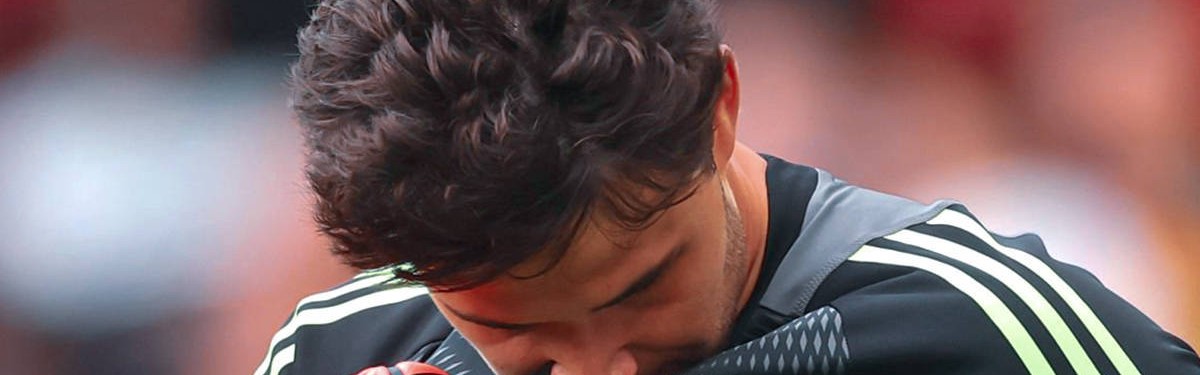 拉门斯两举动征服曼联！阿莫林仍拒绝确认1号，提醒考验还在后头