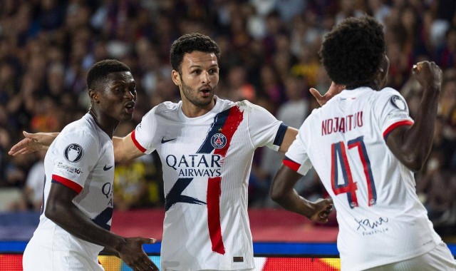 不敌大巴黎后，弗里克才发现不对劲，难怪恩里克一直按兵不动