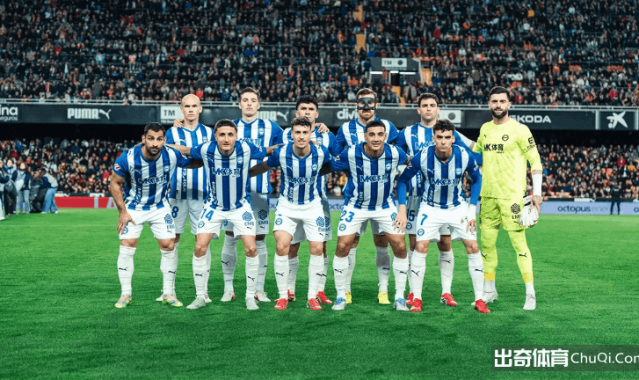 西甲情报：阿拉维斯再添一员猛将，黄潜中卫位置有隐忧