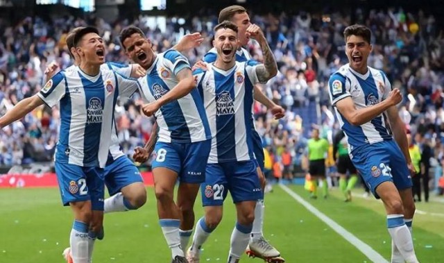 欧联附加赛2-1，利物浦38岁旧将一球一助，西甲第7胜希超第3占先机