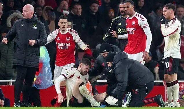 10场不败+8000万核爆！利物浦遇强则强，王者归来稳了？