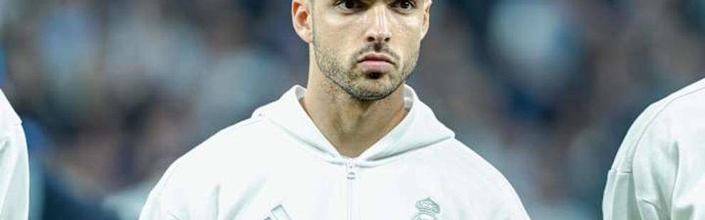 库尔图瓦怒斥队友！犯错两次，踢球不智