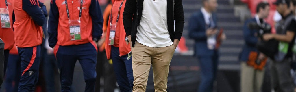 曼联主帅阿莫林帅位危机：下课倒计时？名宿卡拉格直言“圣诞前必定结束”