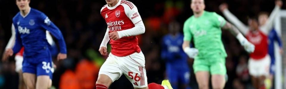 2-0，1-1！英超争冠格局再生变，阿森纳多赛1场9分领跑