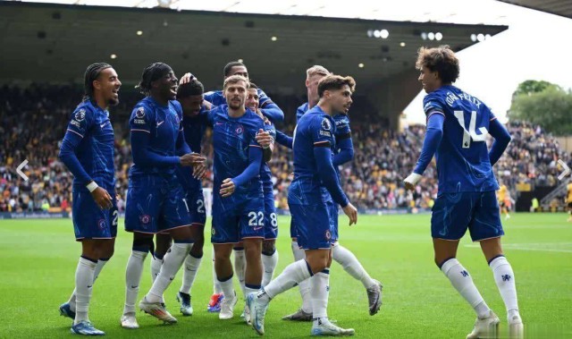 世俱杯冠军连胜！巴萨5-0夺甘伯杯，多特1-2负尤文